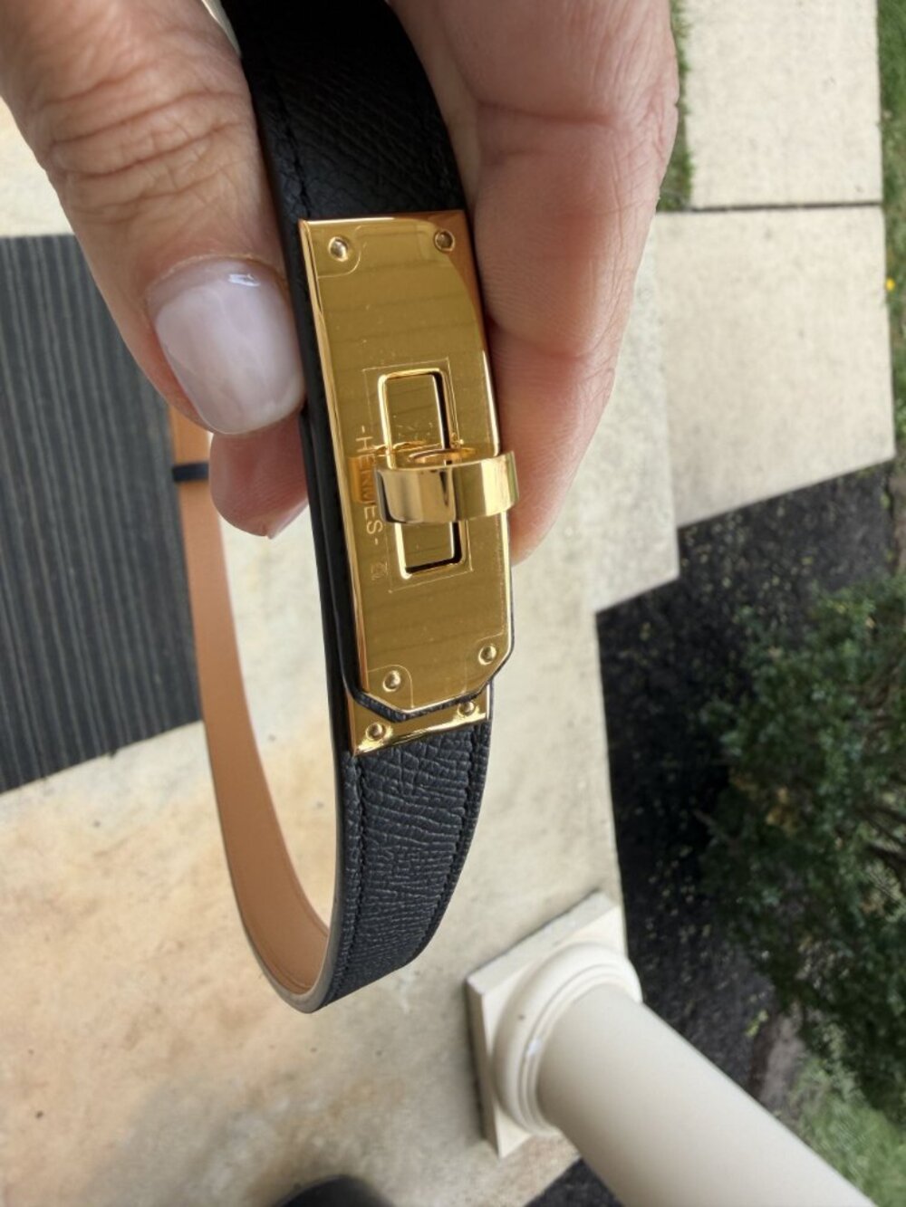 Hermes Kelly 18 Belt Black Leather Gold Hardware - Picture 3 of 8